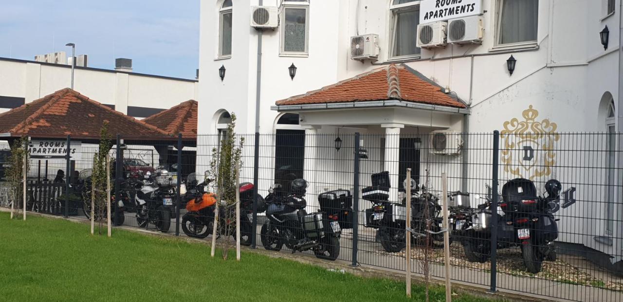 Apartmani Diksi Zrenjanin Extérieur photo