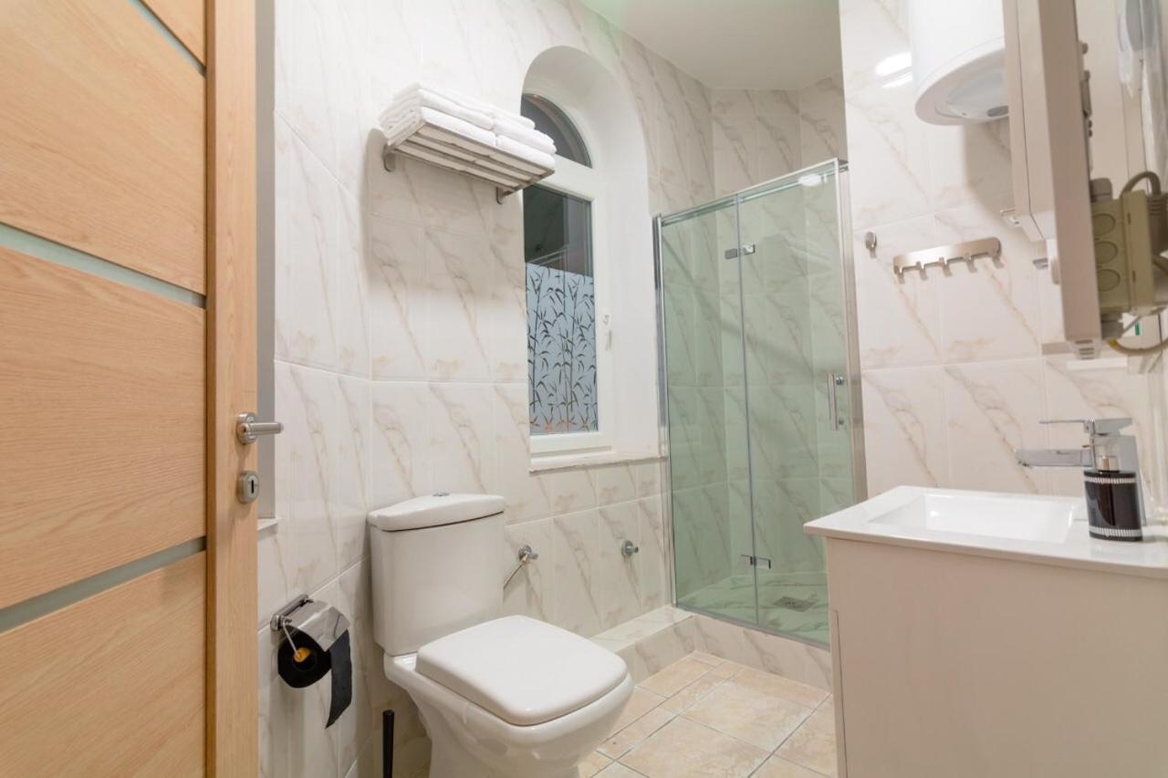 Apartmani Diksi Zrenjanin Extérieur photo
