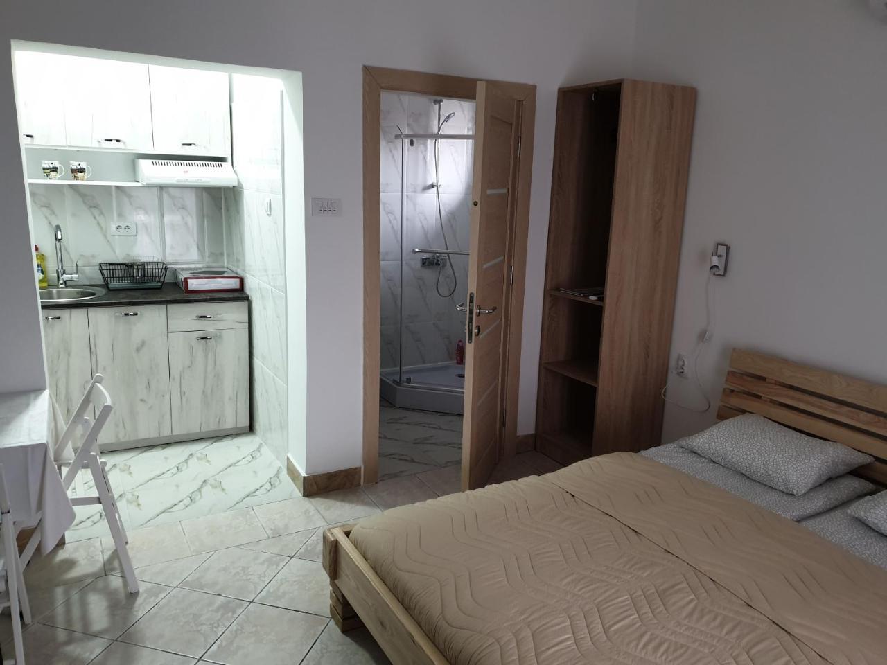 Apartmani Diksi Zrenjanin Extérieur photo