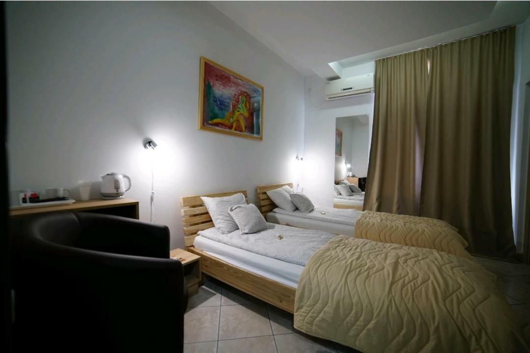 Apartmani Diksi Zrenjanin Extérieur photo